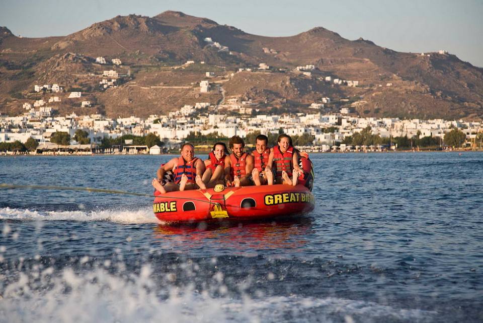 http://Watersports%20in%20Naxos